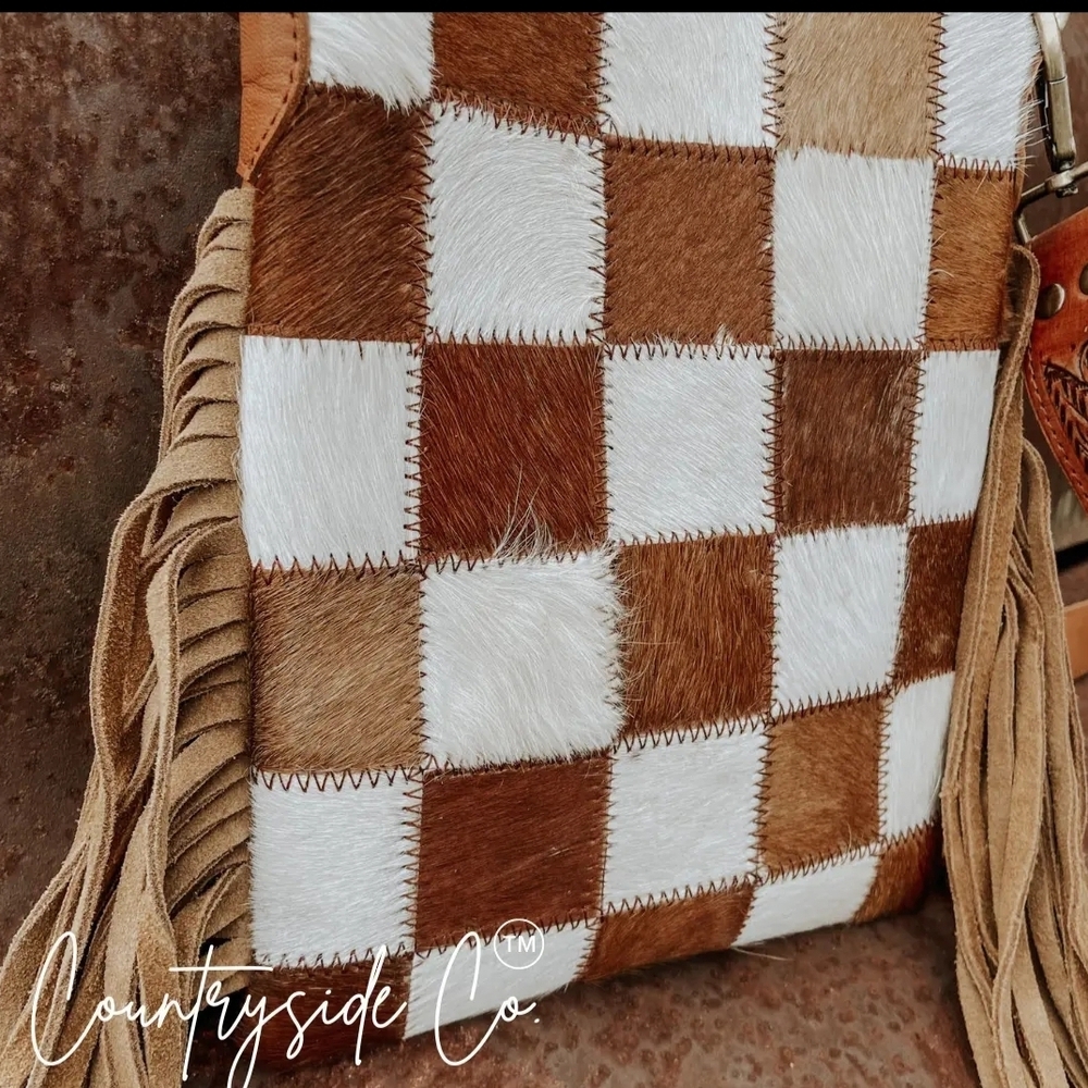 Countryside Co Stockdale Checkered Fringe Purse - Picture 5 of 12